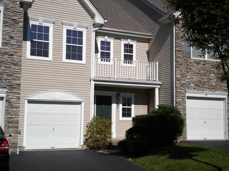 37 Cannon Ct  Bernards Twp. NJ 07920 photo