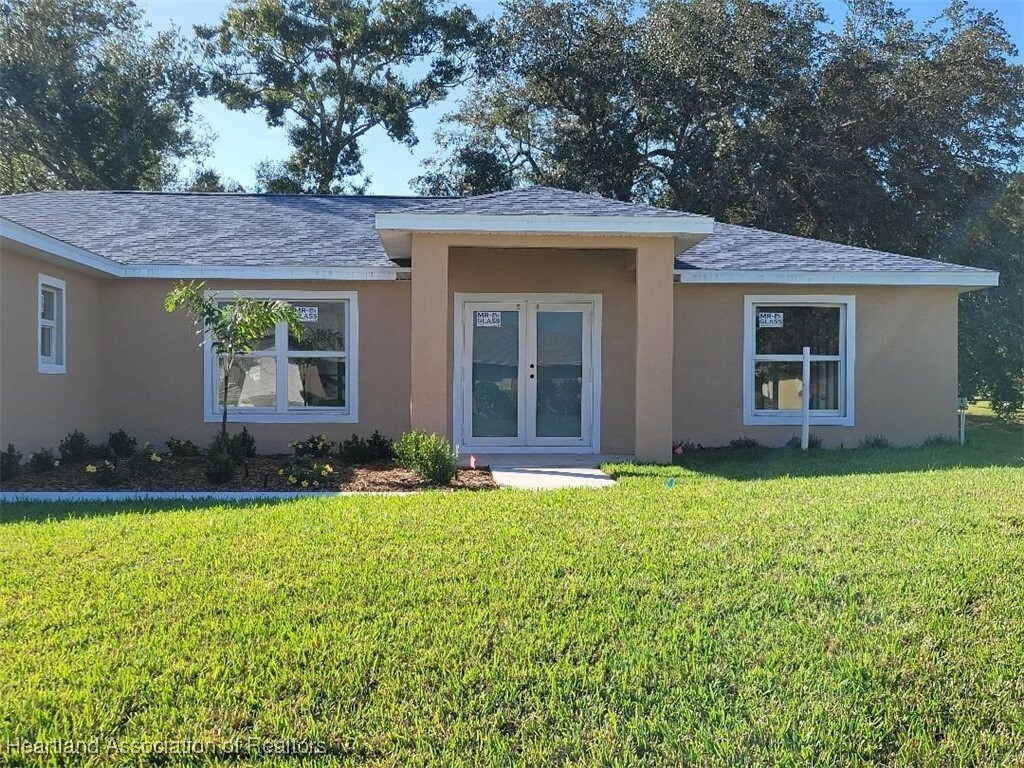 Property Photo:  237 Cumquat Road NE  FL 33852 