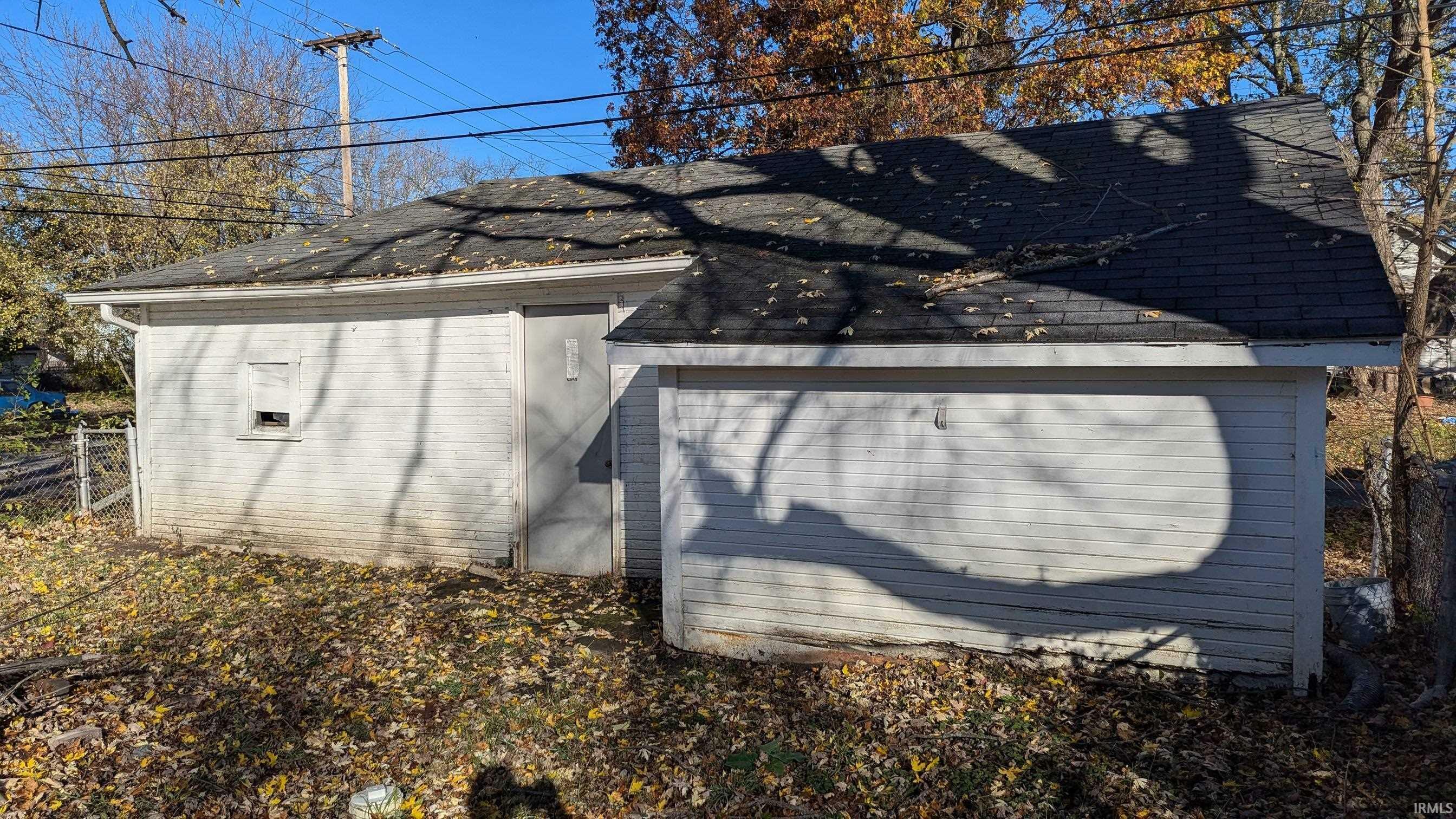 Property Photo:  1434 W Euclid Avenue  IN 46952-3449 