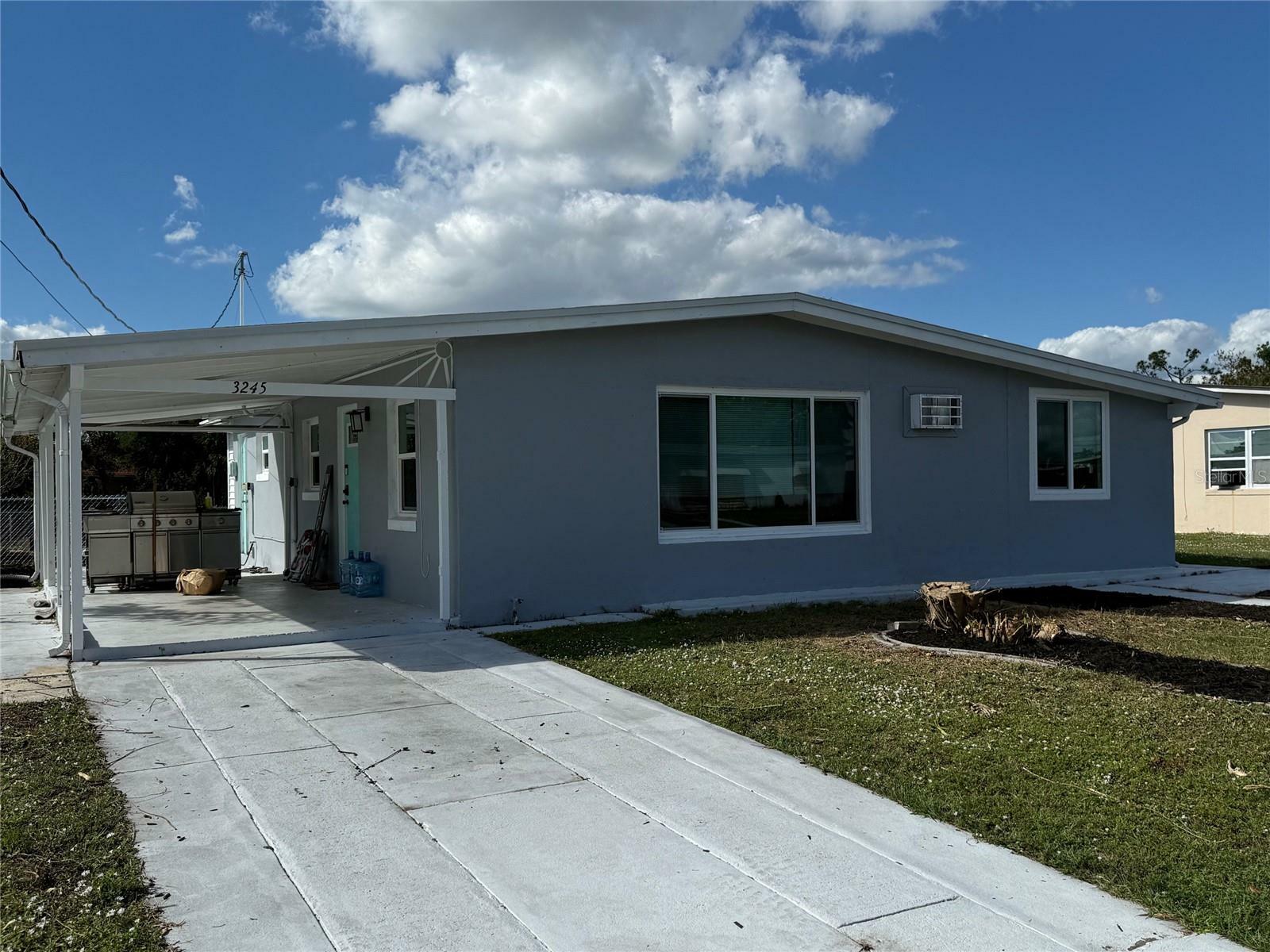 Property Photo:  3245 Normandy Drive  FL 33952 