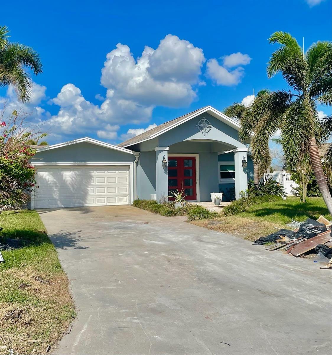 Property Photo:  17082 Dolphin Drive  FL 33708 