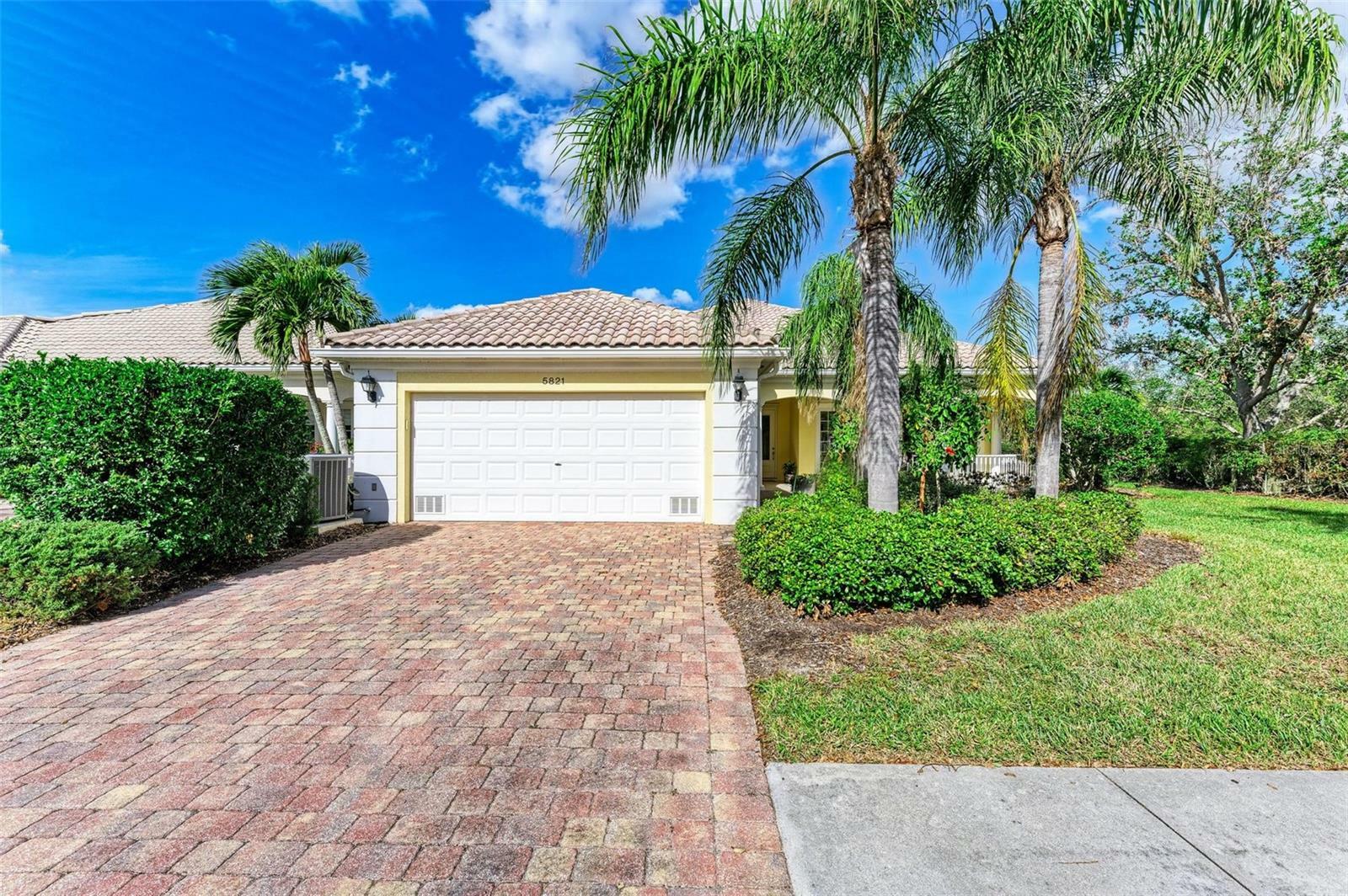 5821 Valente Place  Sarasota FL 34238 photo