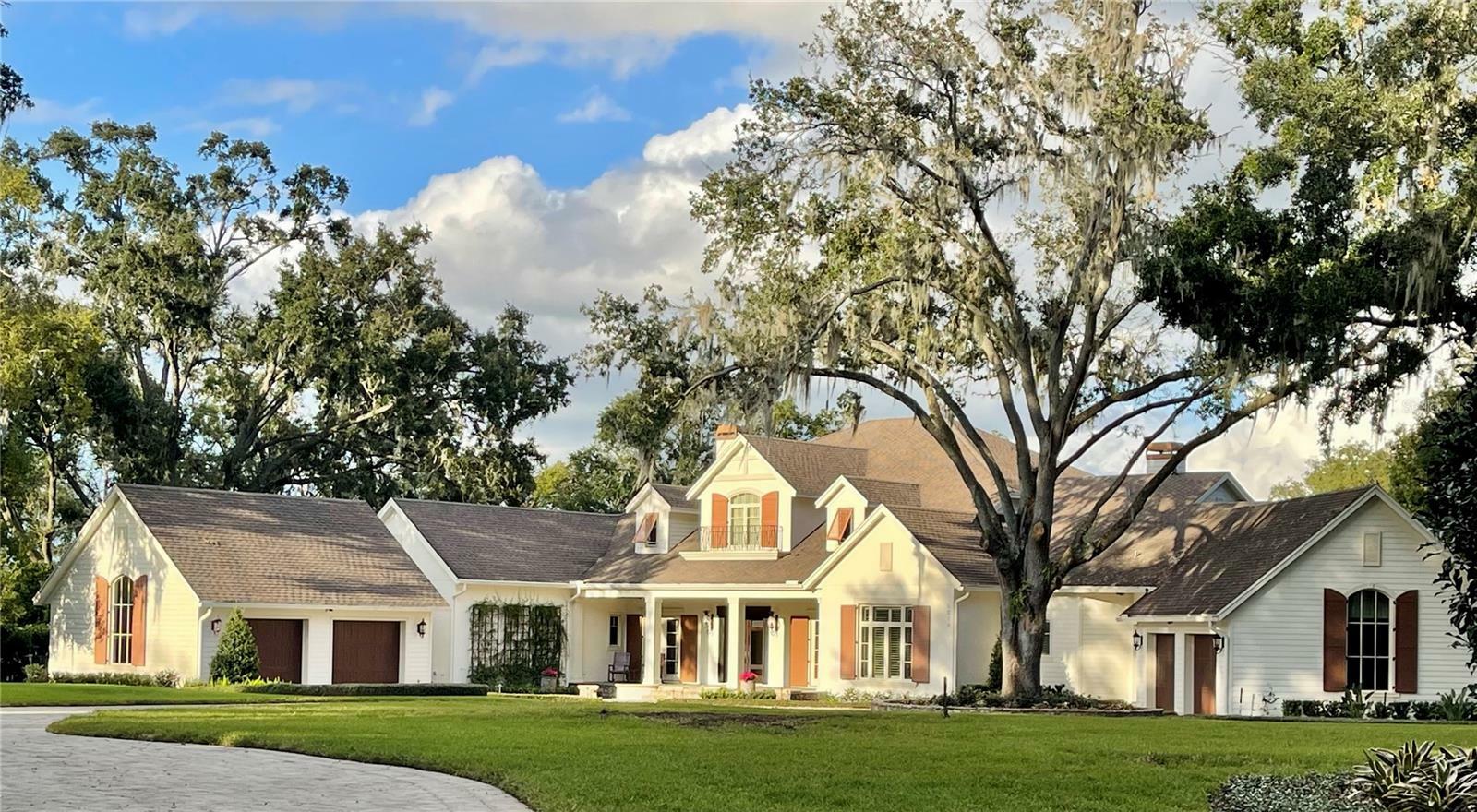 Property Photo: 1229 Kelso Boulevard FL 34786