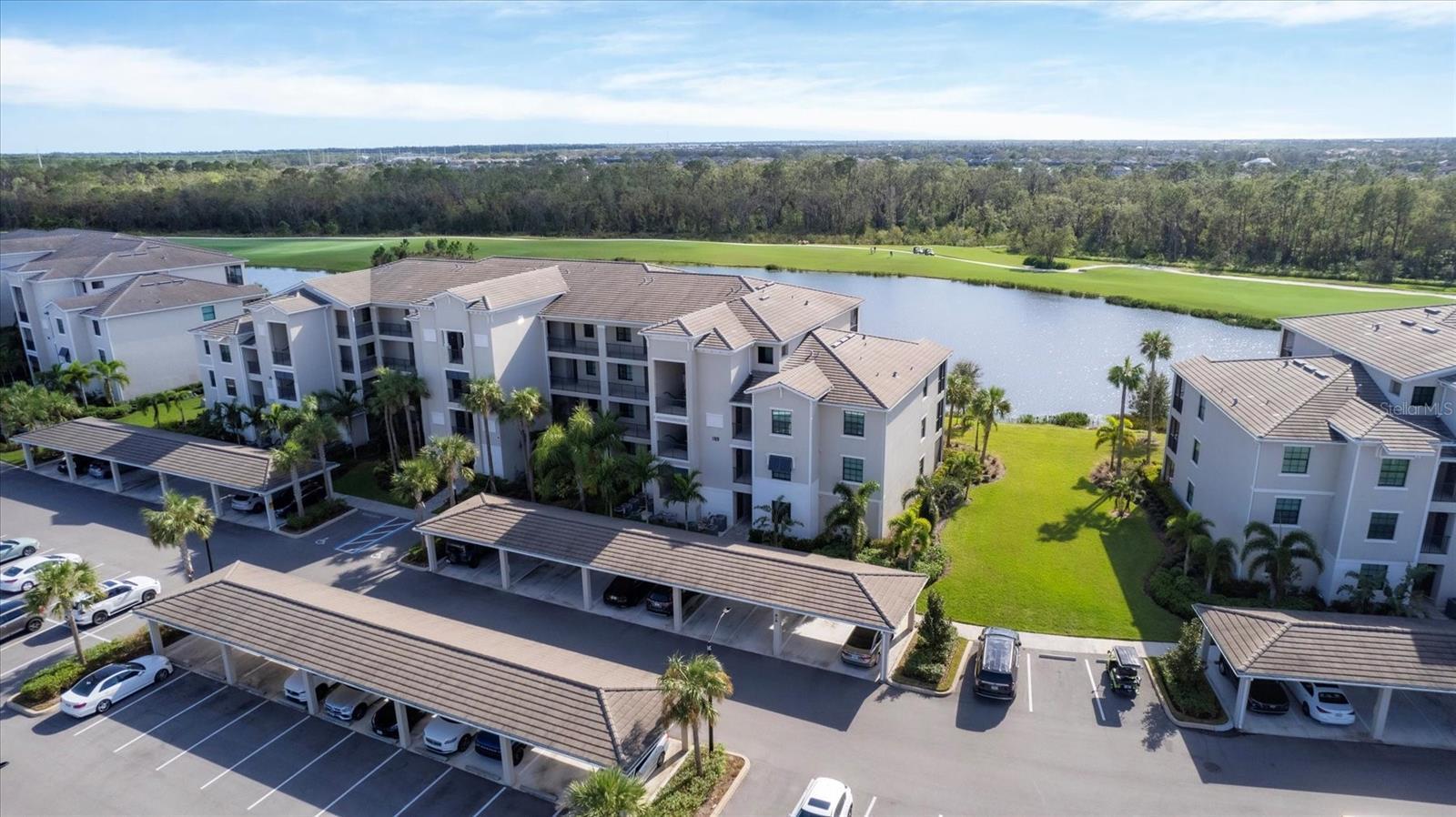 Property Photo: 17626 Gawthrop Drive 201 FL 34211