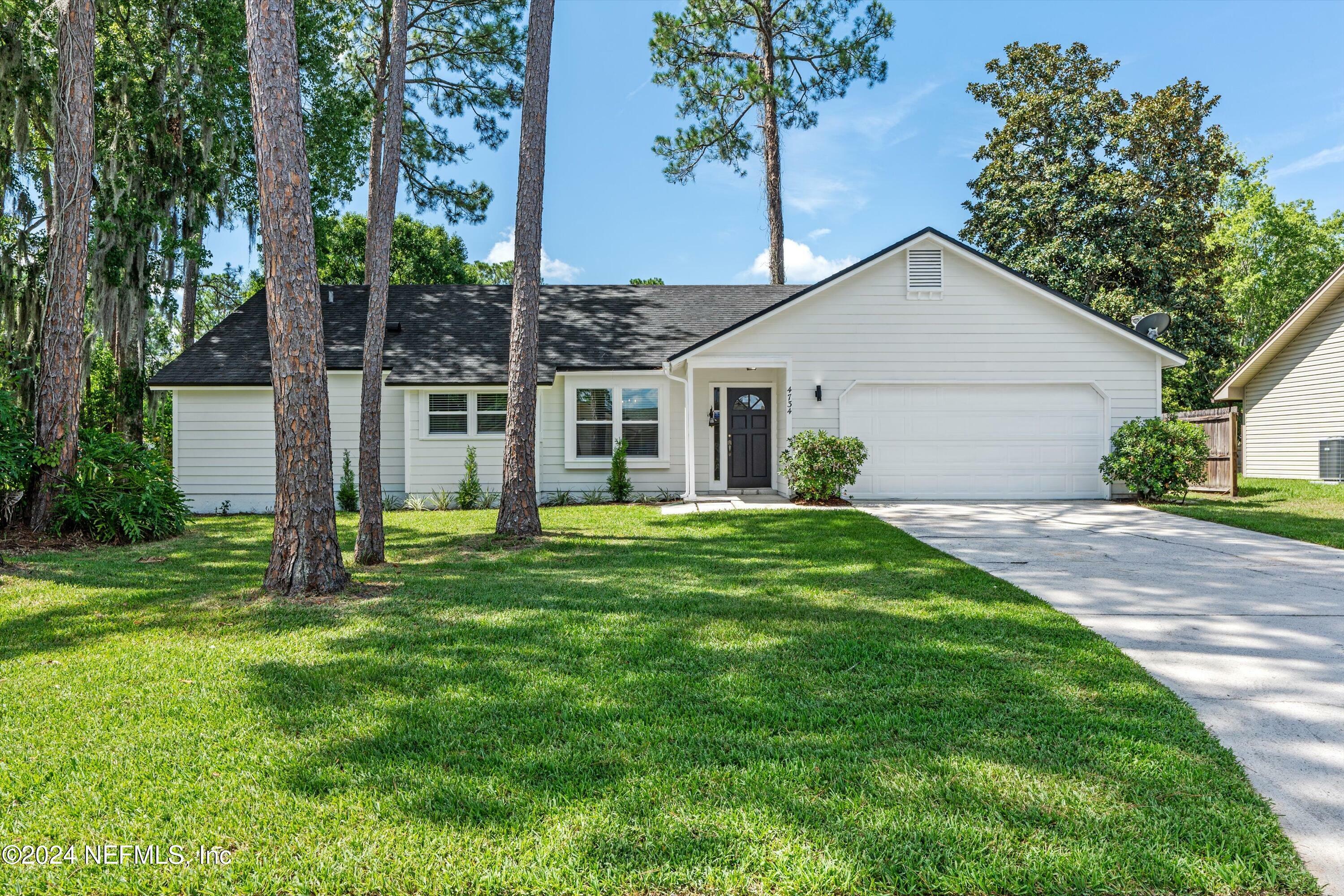 Property Photo:  4734 Harpers Ferry Lane  FL 32257 