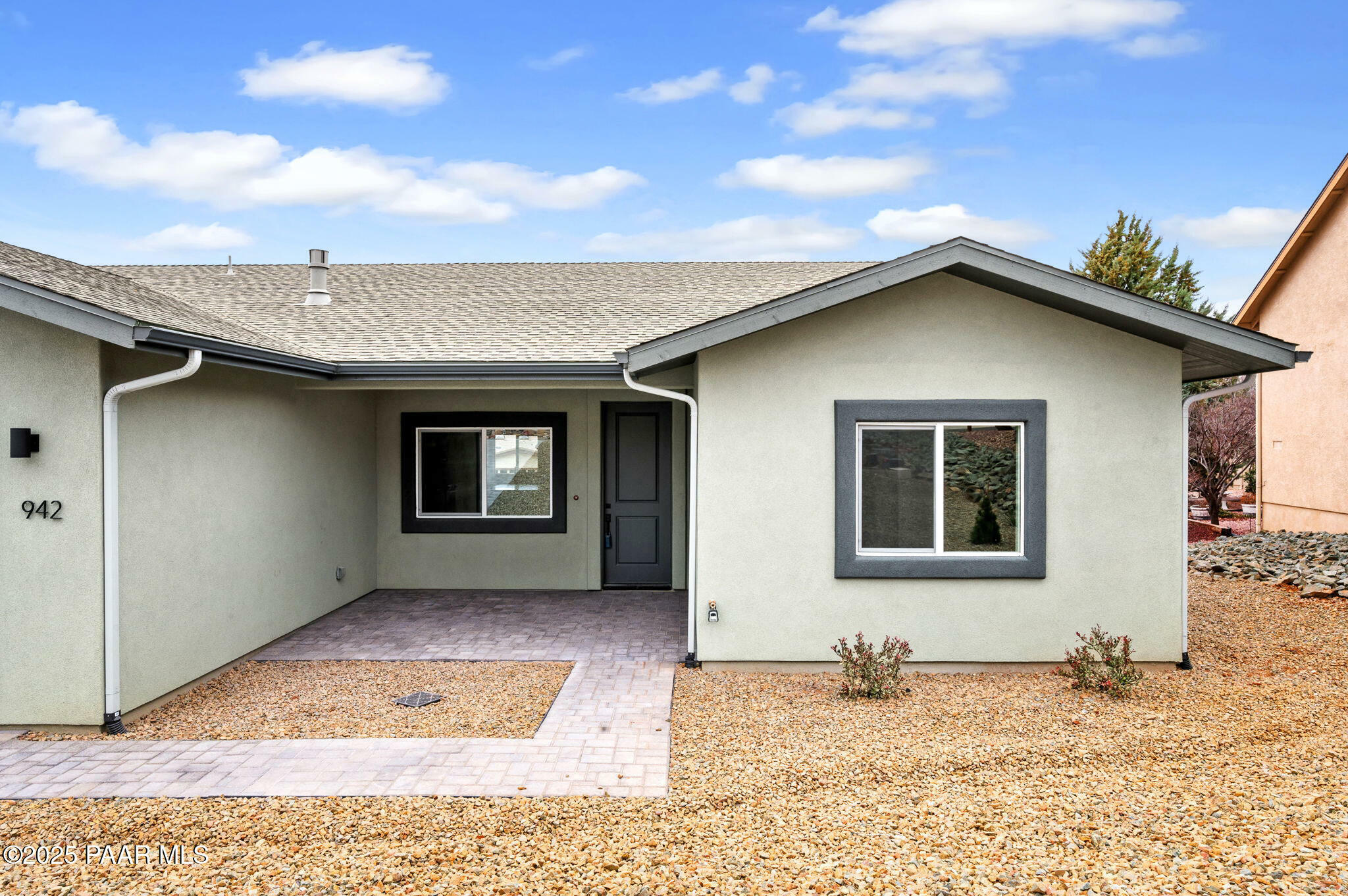 Property Photo: 942 N Latigo Lane AZ 86327