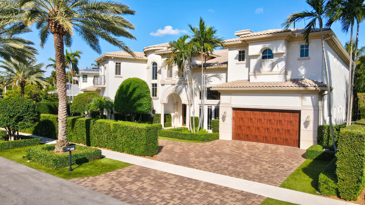 Property Photo:  435 NE 4th Street  FL 33432 