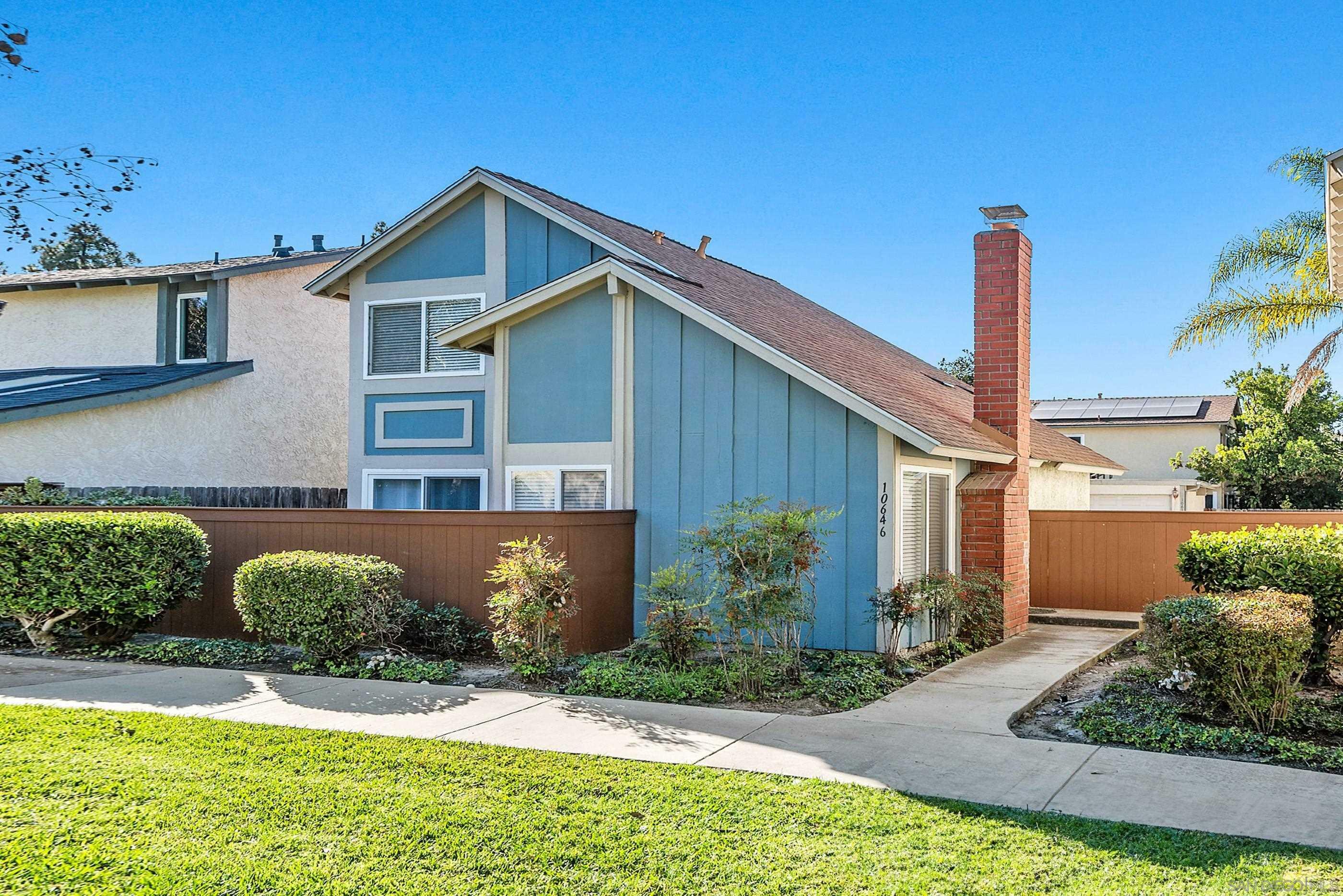 Property Photo:  10646 Porto Ct  CA 92124 