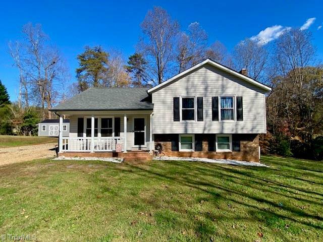 145 Pumpkin Patch Drive  North Wilkesboro NC 28659 photo