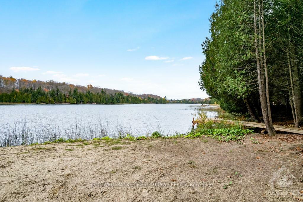 Property Photo: 1140 Swaugers Creek Lane ON K0H 1C0
