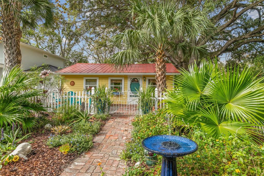 Property Photo:  409 4th Street  FL 32034 