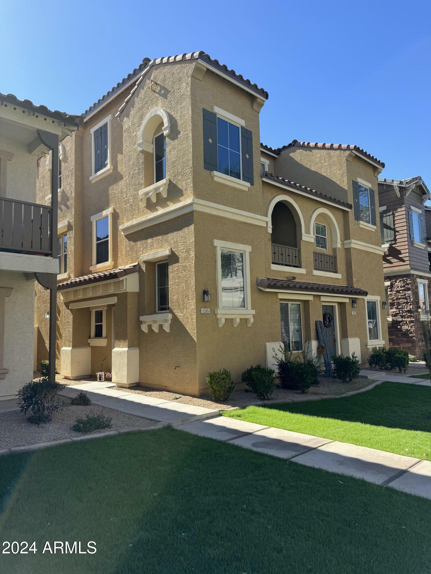 Property Photo: 158 W Commerce Court AZ 85233
