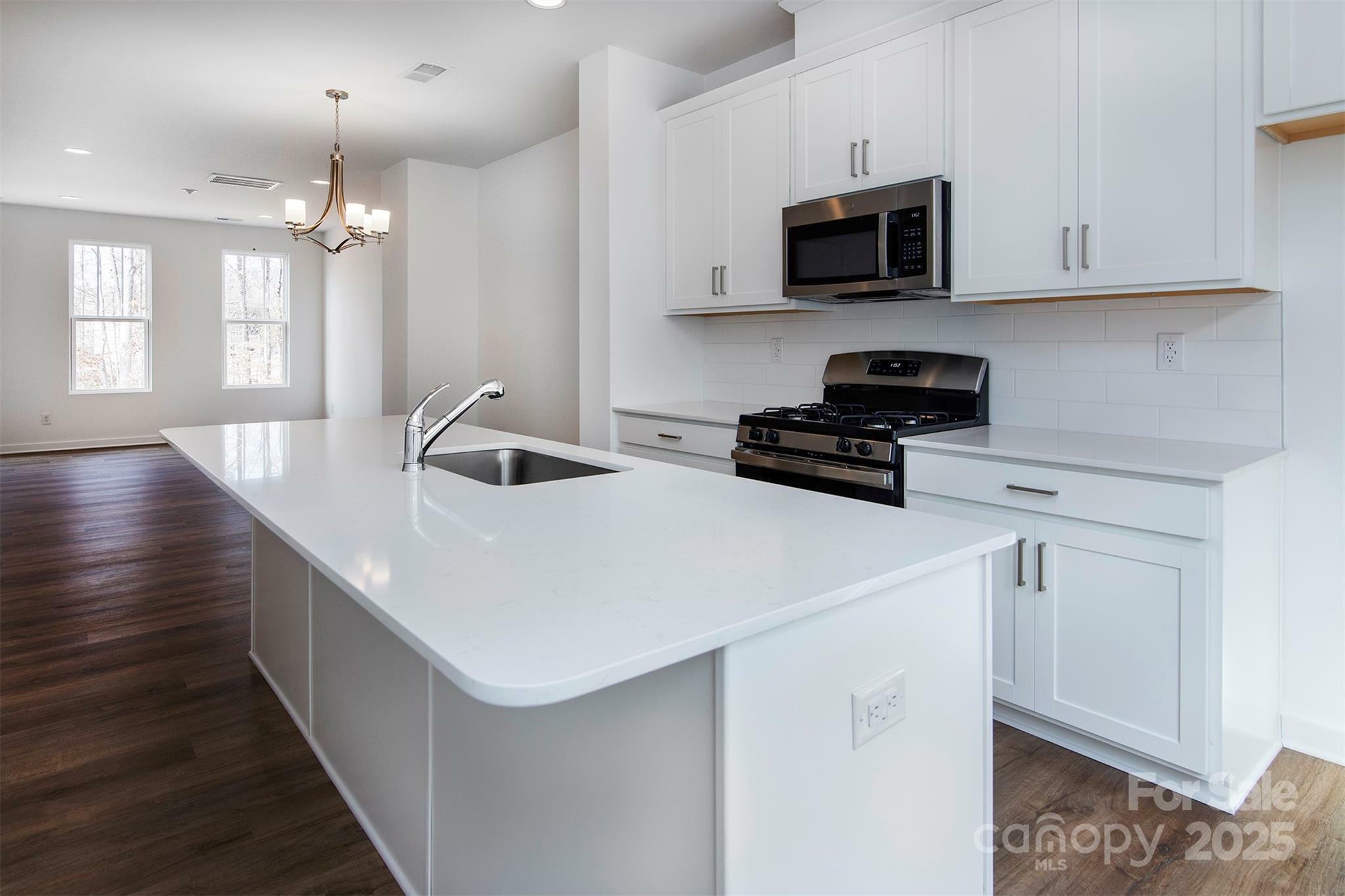 Property Photo: 2212 Noble Townes Way NC 28262