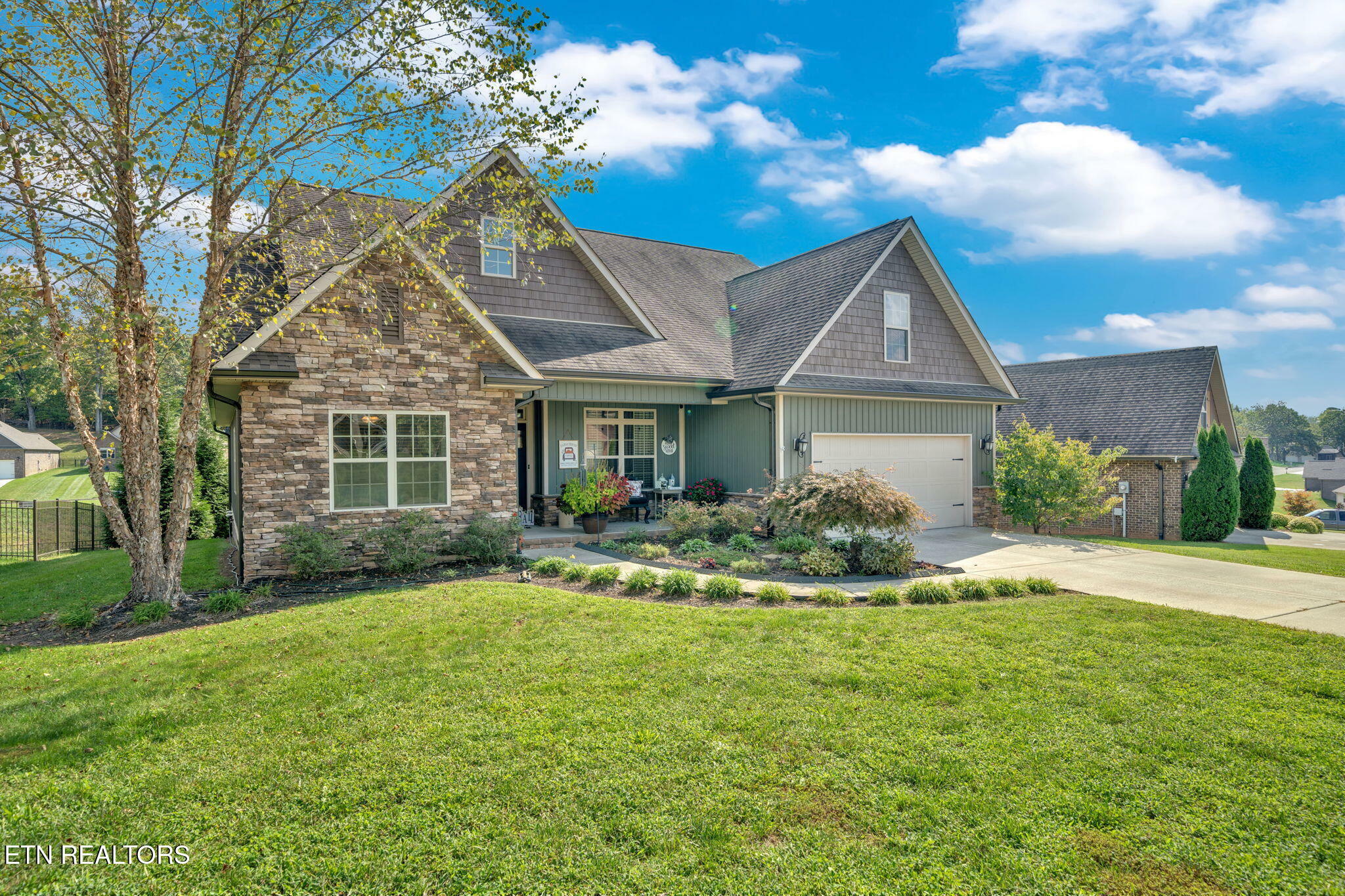 643 Carrington Blvd  Lenoir City TN 37771 photo