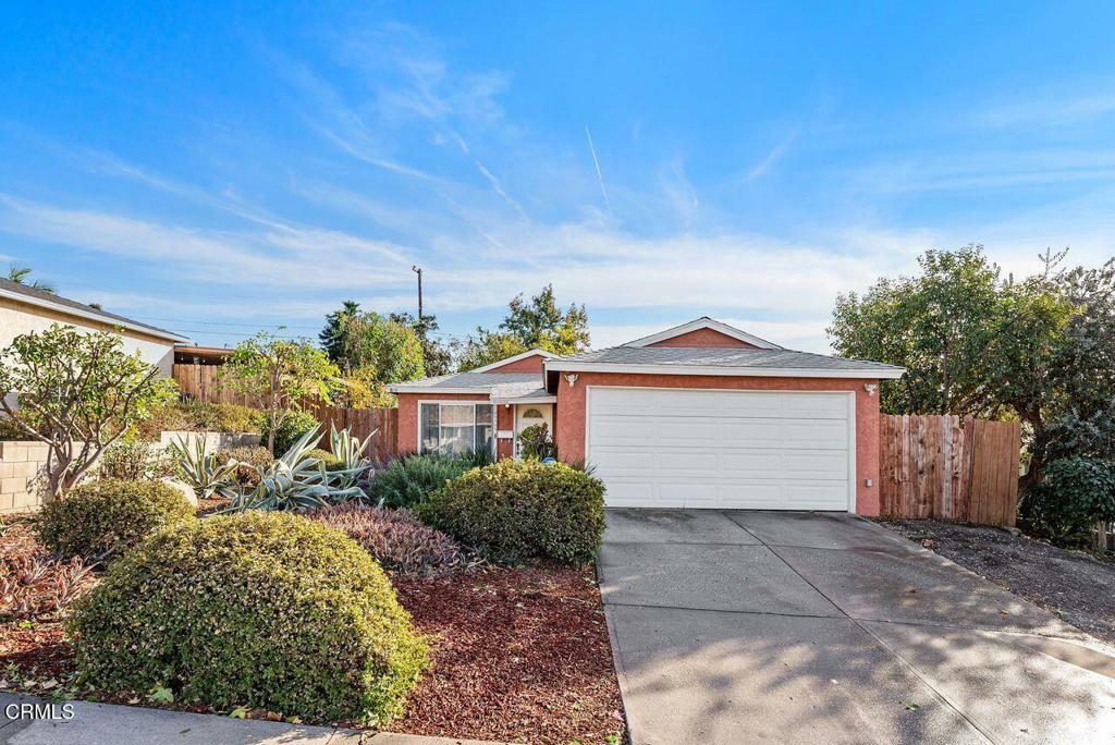 Property Photo:  622 Willow Drive  CA 92821 