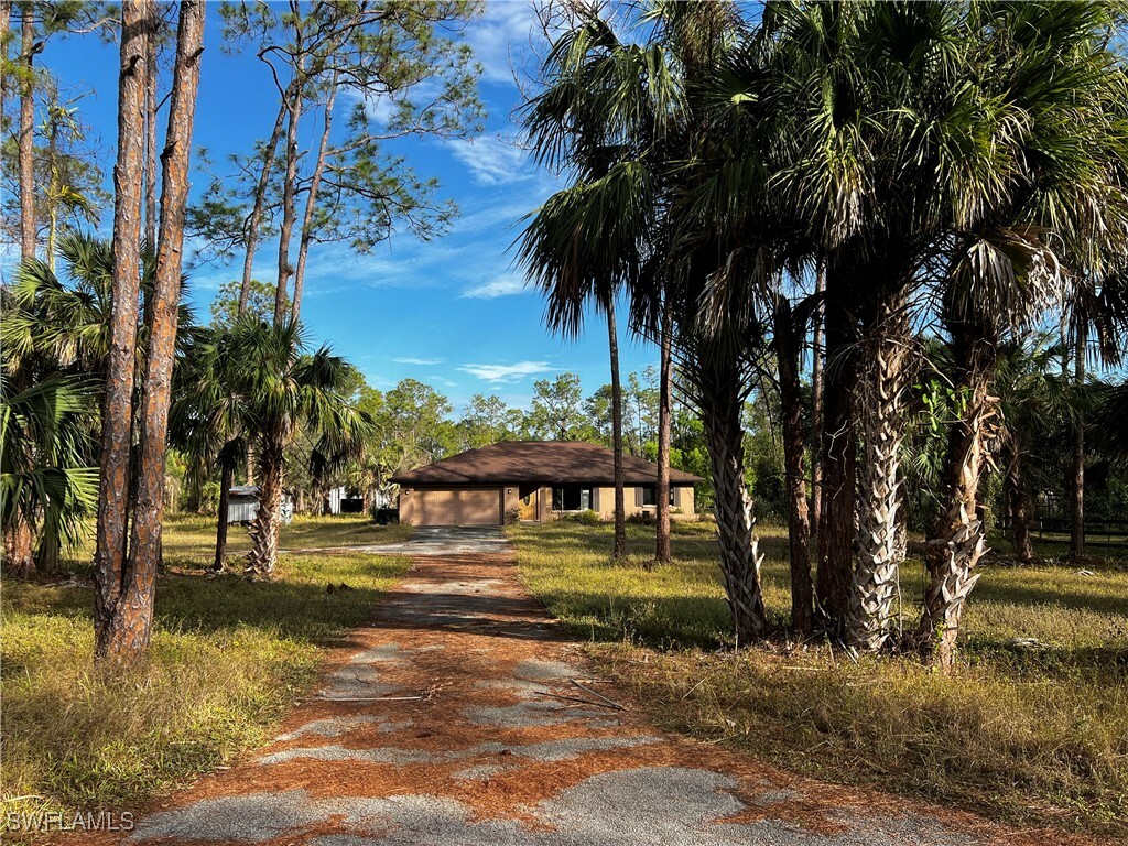 Property Photo:  4121 5th Avenue NW  FL 34119 