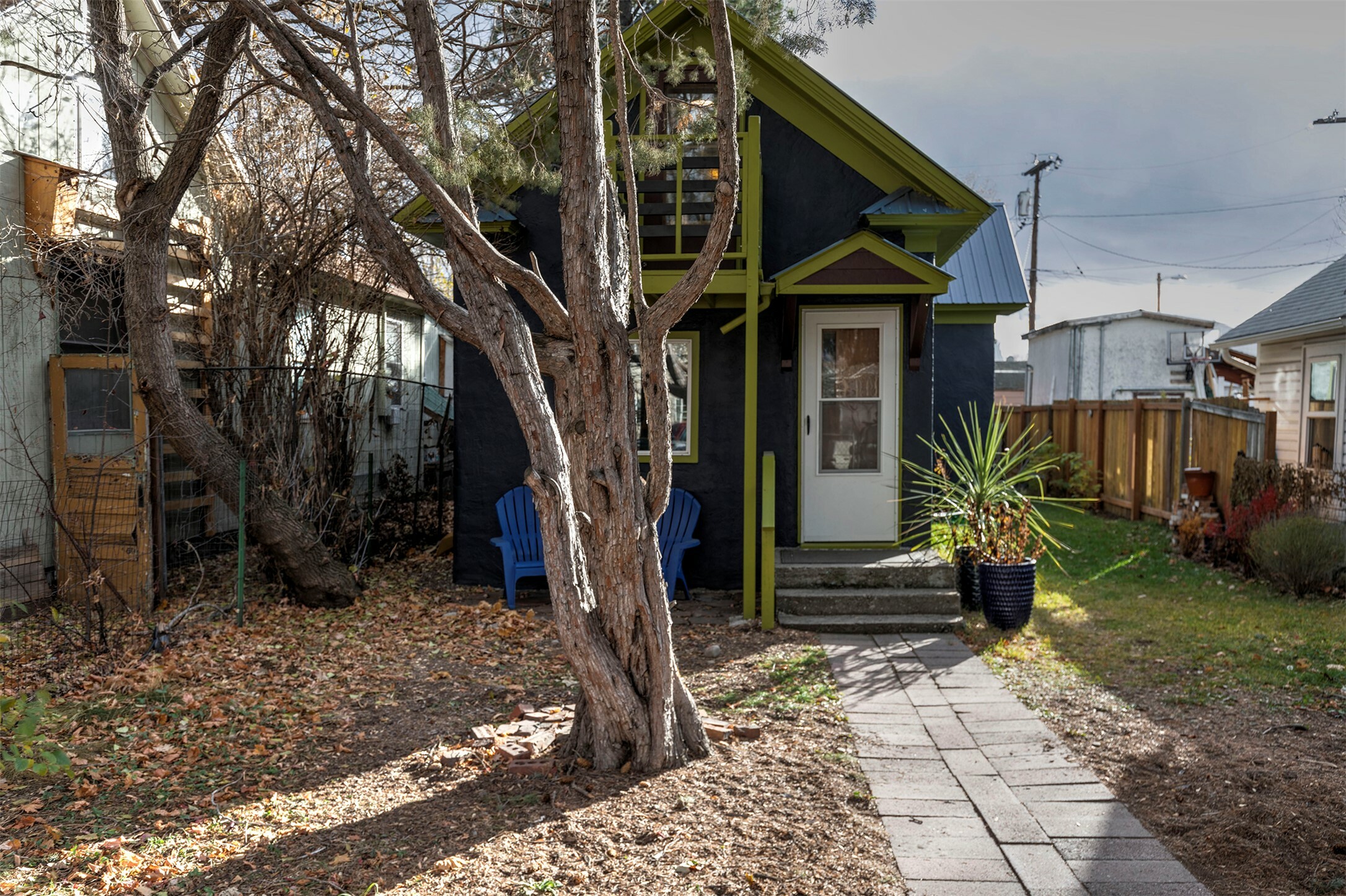 Property Photo:  833 Defoe Street  MT 59802 