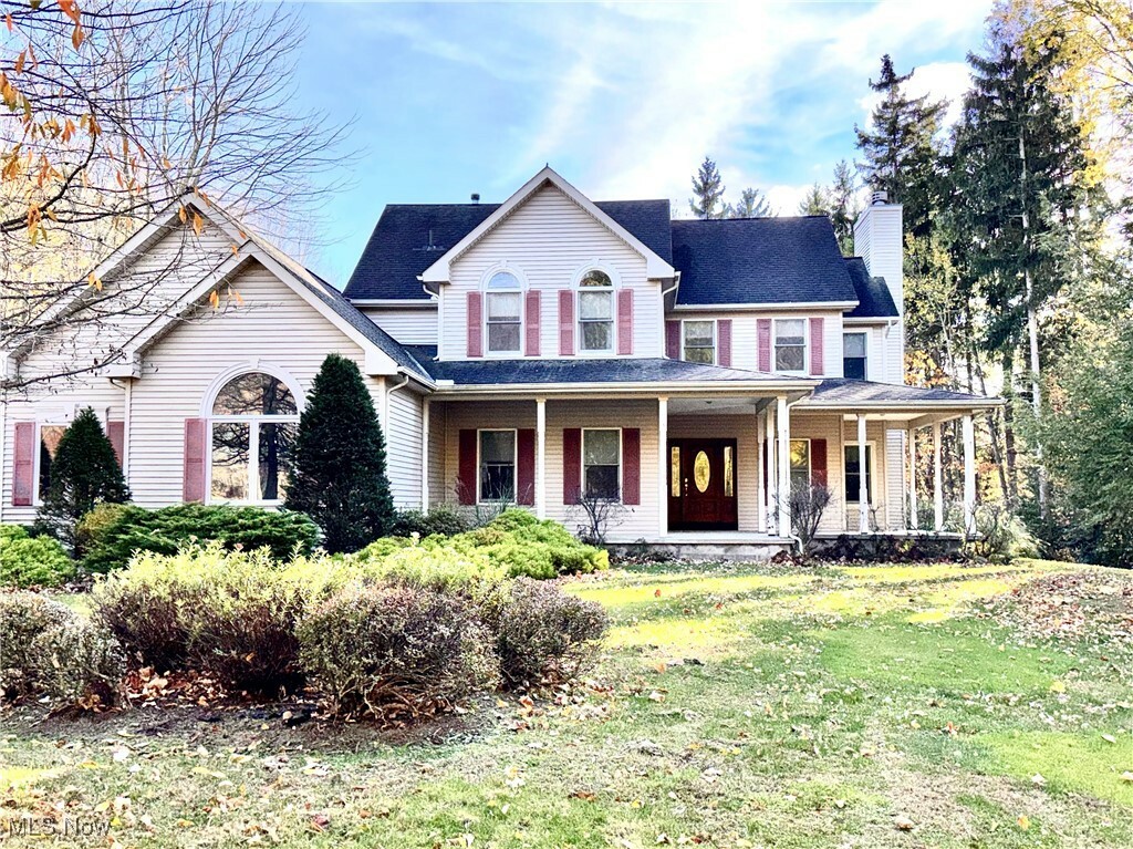 Property Photo: 6930 Middle Ridge Road OH 44057