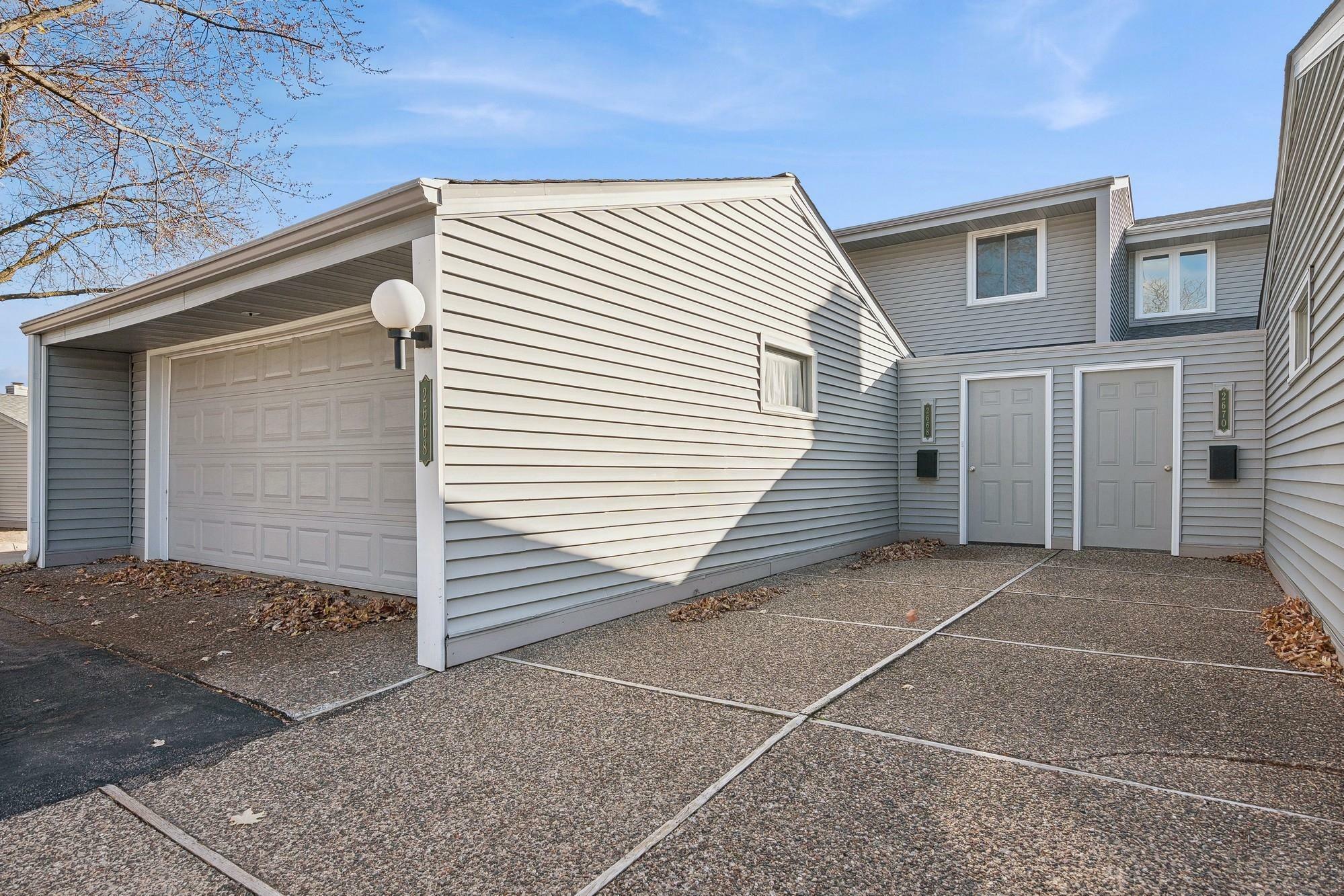 2668 Mackubin Street  Roseville MN 55113 photo