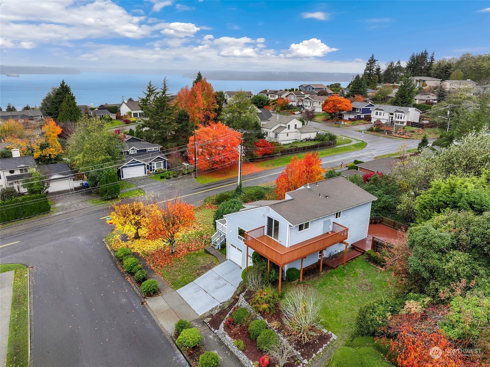 Property Photo:  5521  Browns Point Boulevard  WA 98422 