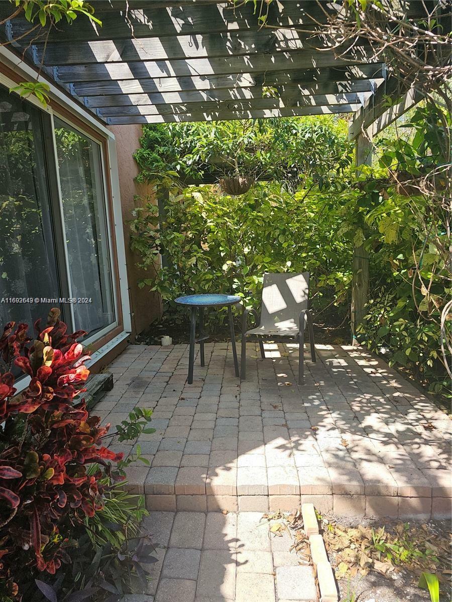 Property Photo:  701 NW 1st Ave 701  FL 33311 