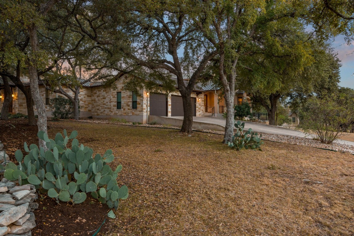 Property Photo:  213 Marbella Way  TX 78633 