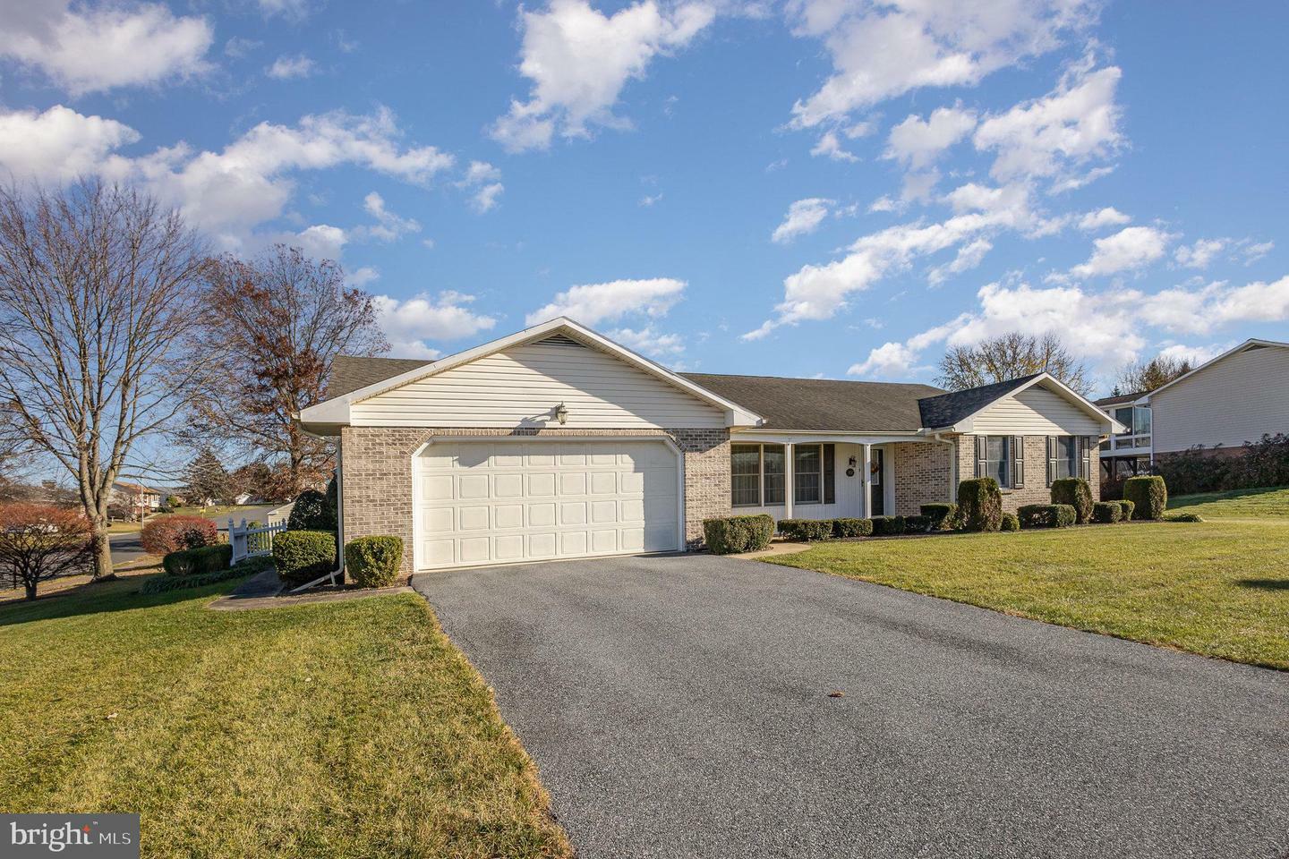 Property Photo:  357 Royal Road  PA 17078 