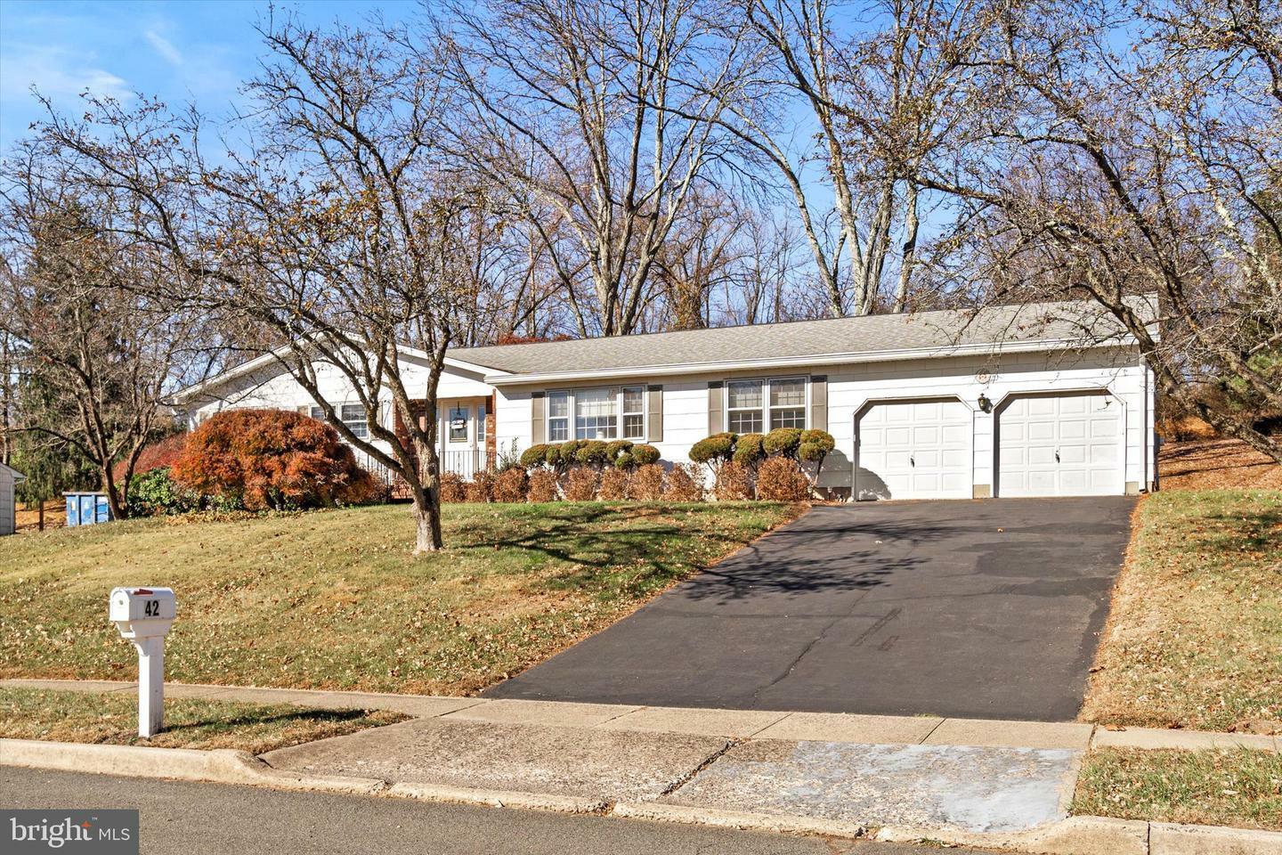 Property Photo:  42 Willis Drive  NJ 08628 