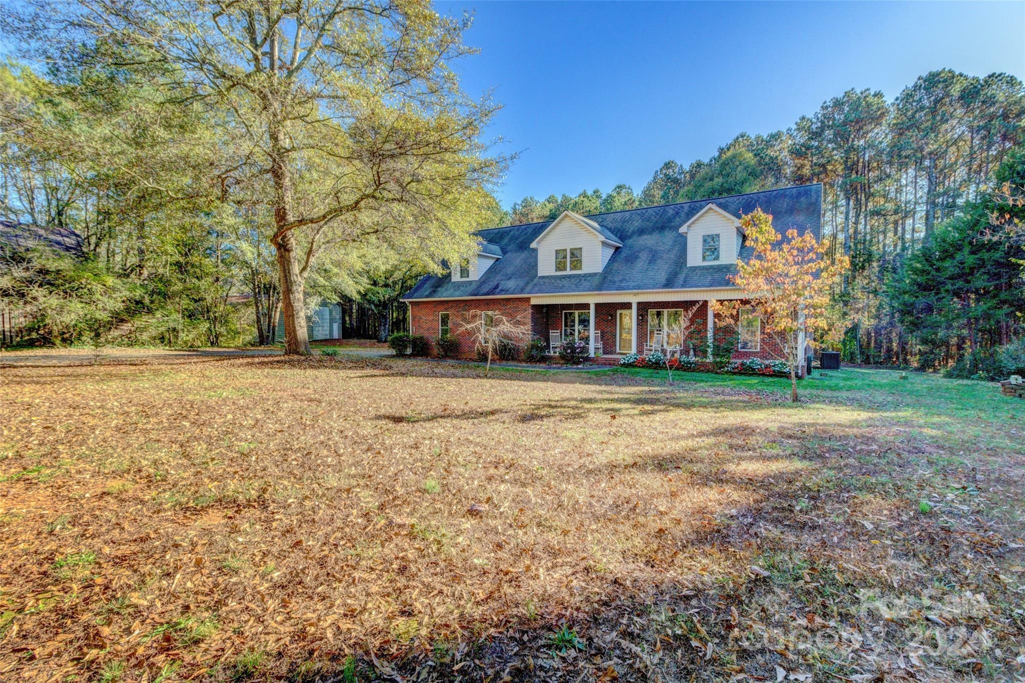 Property Photo: 1515 Delview Road NC 28021