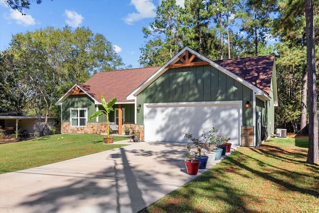 Property Photo:  701 Sandybrook  TX 75901 