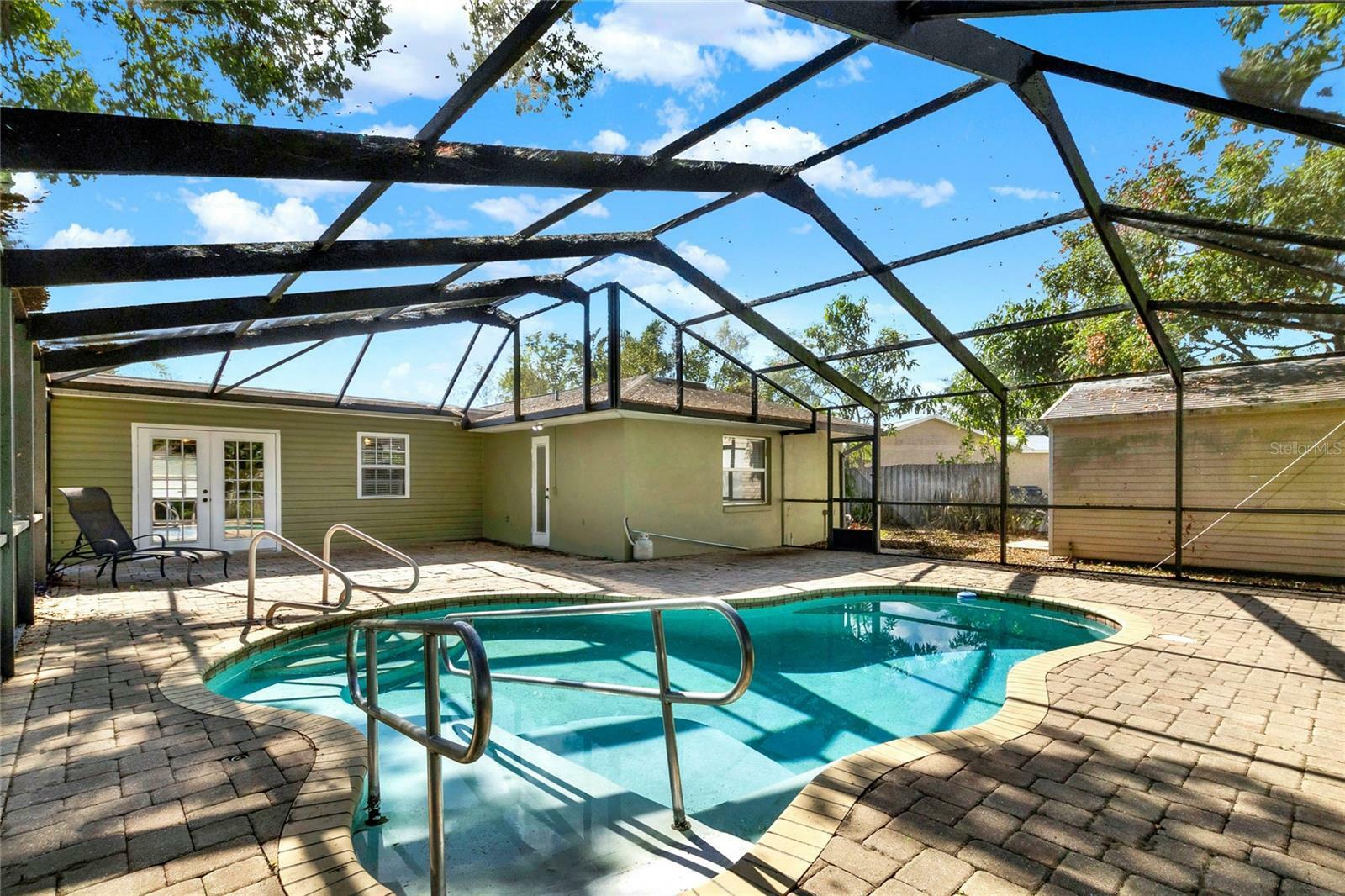 Property Photo:  630 Hillside Circle  FL 33850 