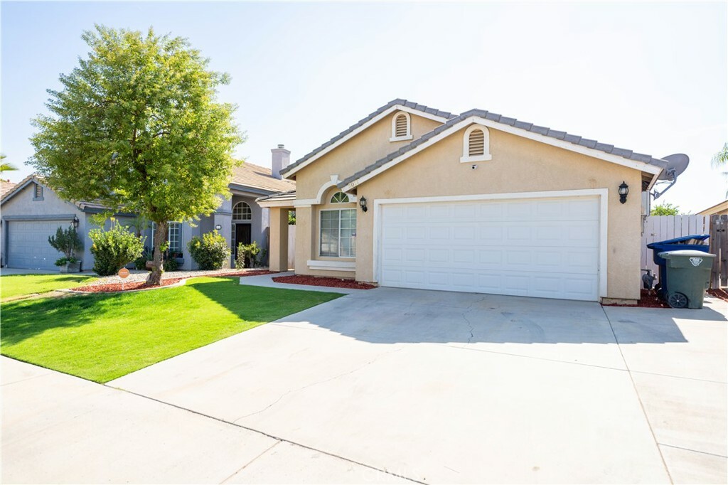 Property Photo:  5021 Greenville Court  CA 93313 