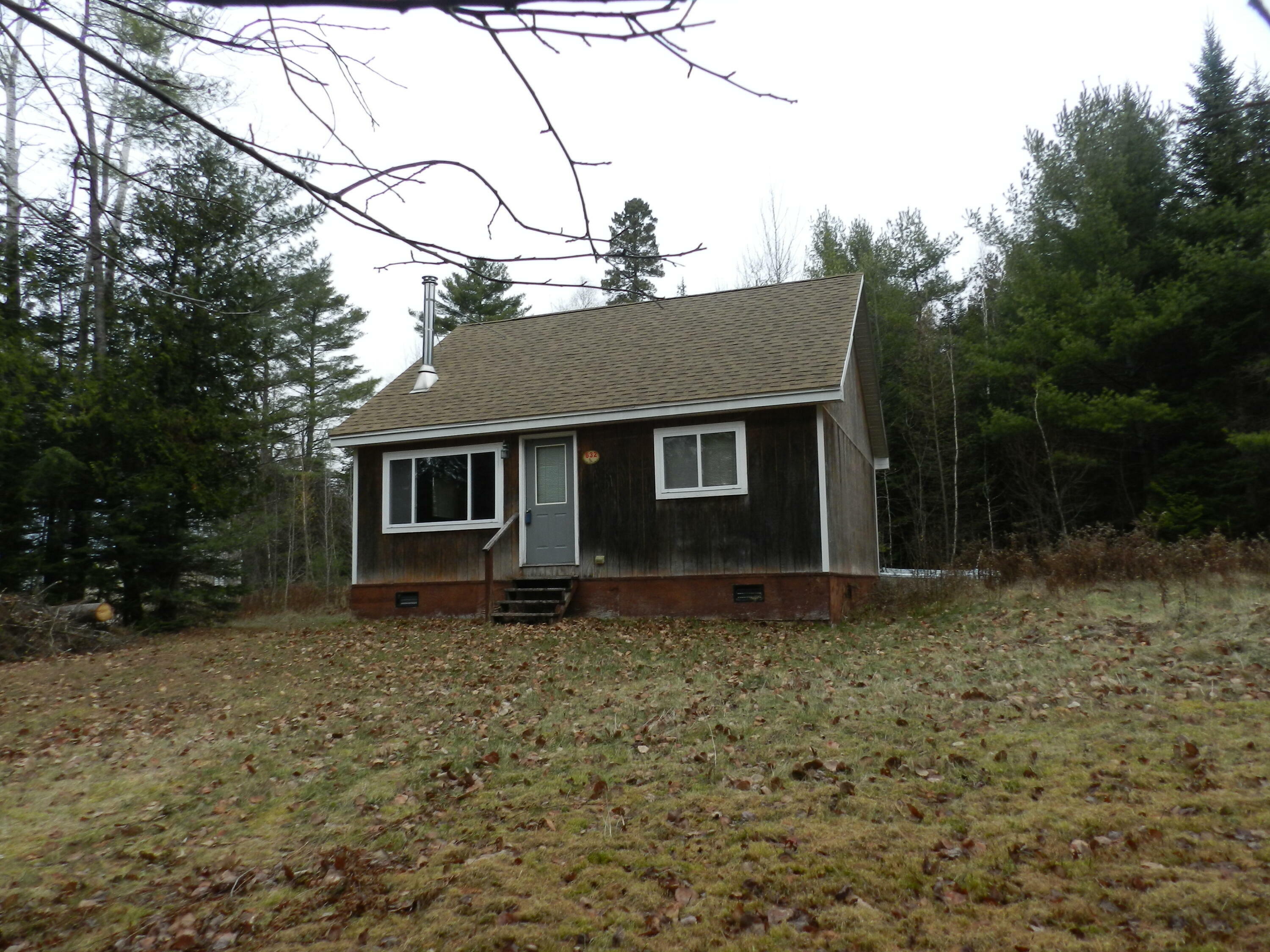 Property Photo:  632 County Road  ME 04461 