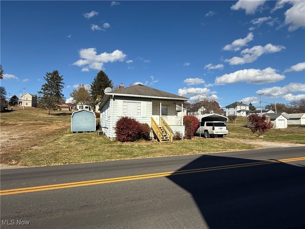 Property Photo:  2231 North Avenue  OH 43725 