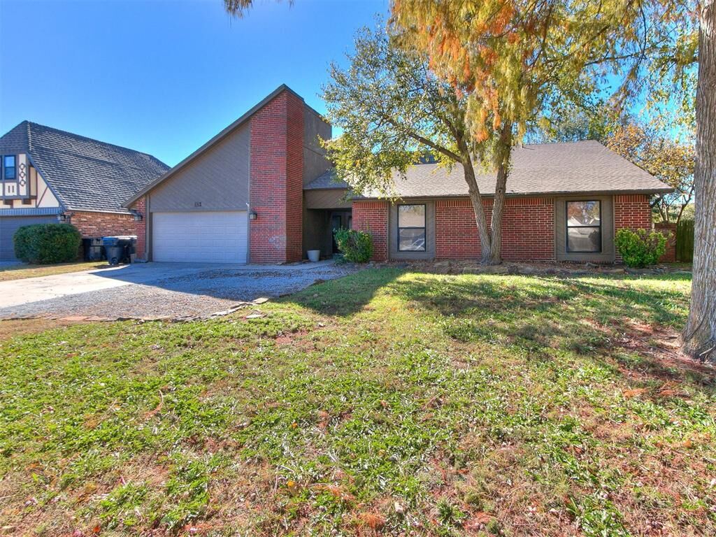 Property Photo:  1124 NW 140th Street  OK 73013 