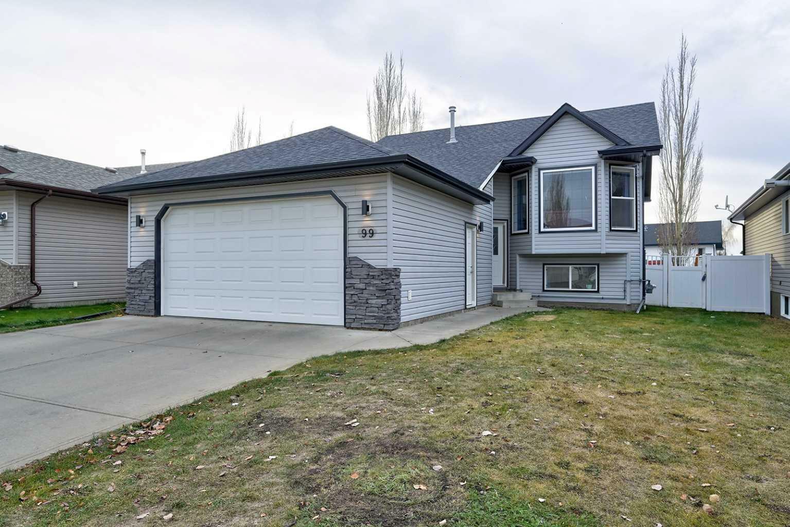 99 Inglis Crescent  Red Deer AB T4R 3H4 photo