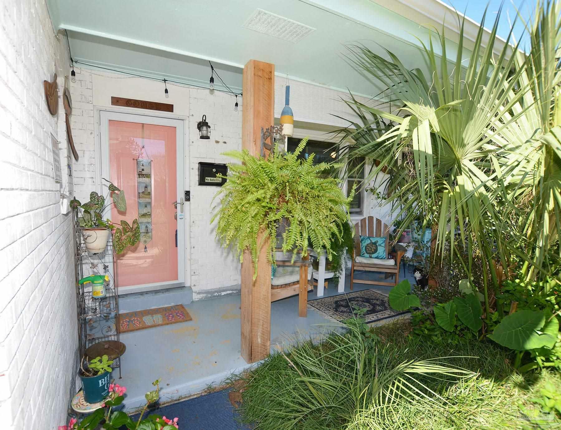 Property Photo:  6151 Jasmine Rd  FL 32504 