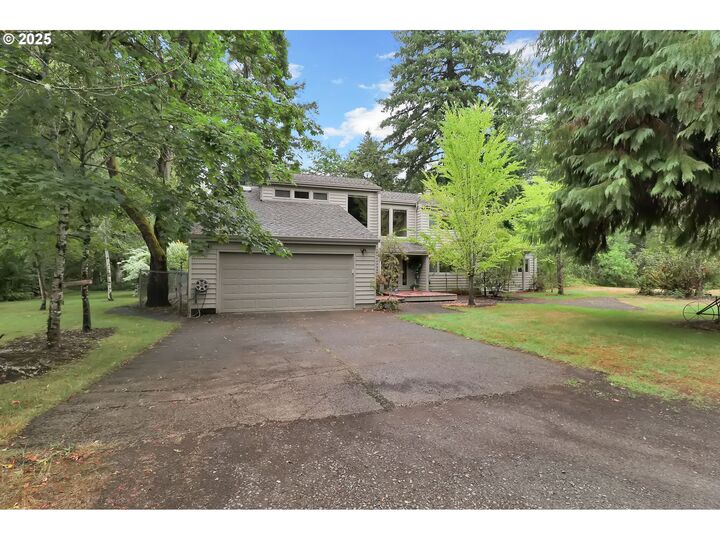 Property Photo:  92932 Paschelke Rd  OR 97454 