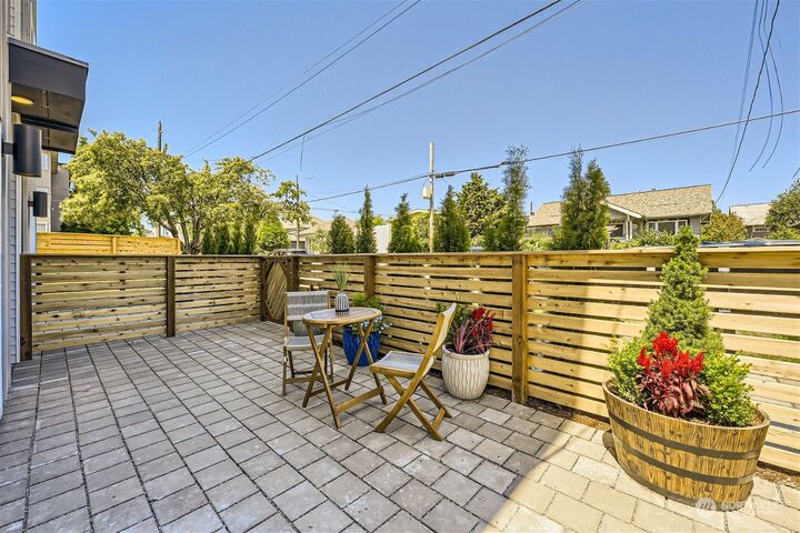 Property Photo: 1127 NW 61st Street B WA 98107