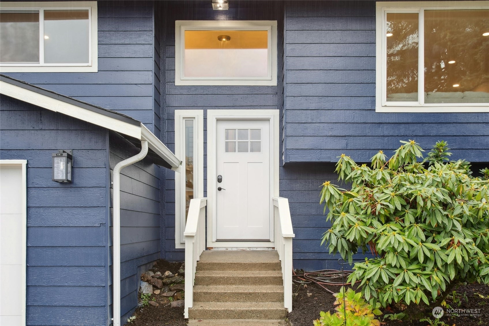 Property Photo: 12830 NE 135th Street WA 98034