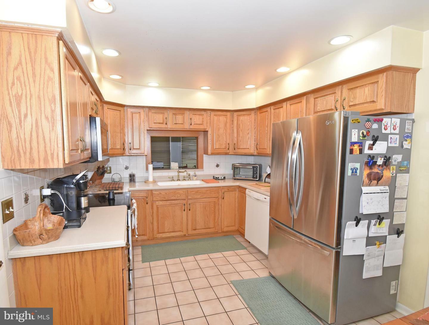 Property Photo:  904 S Park Drive  MD 21804 