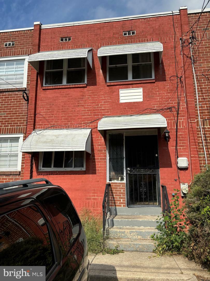 Property Photo:  513 E Rittenhouse Street  PA 19144 