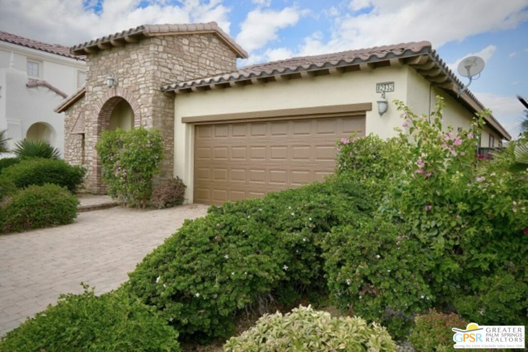 Property Photo:  82932   Spirit Mountain Dr  CA 92201 