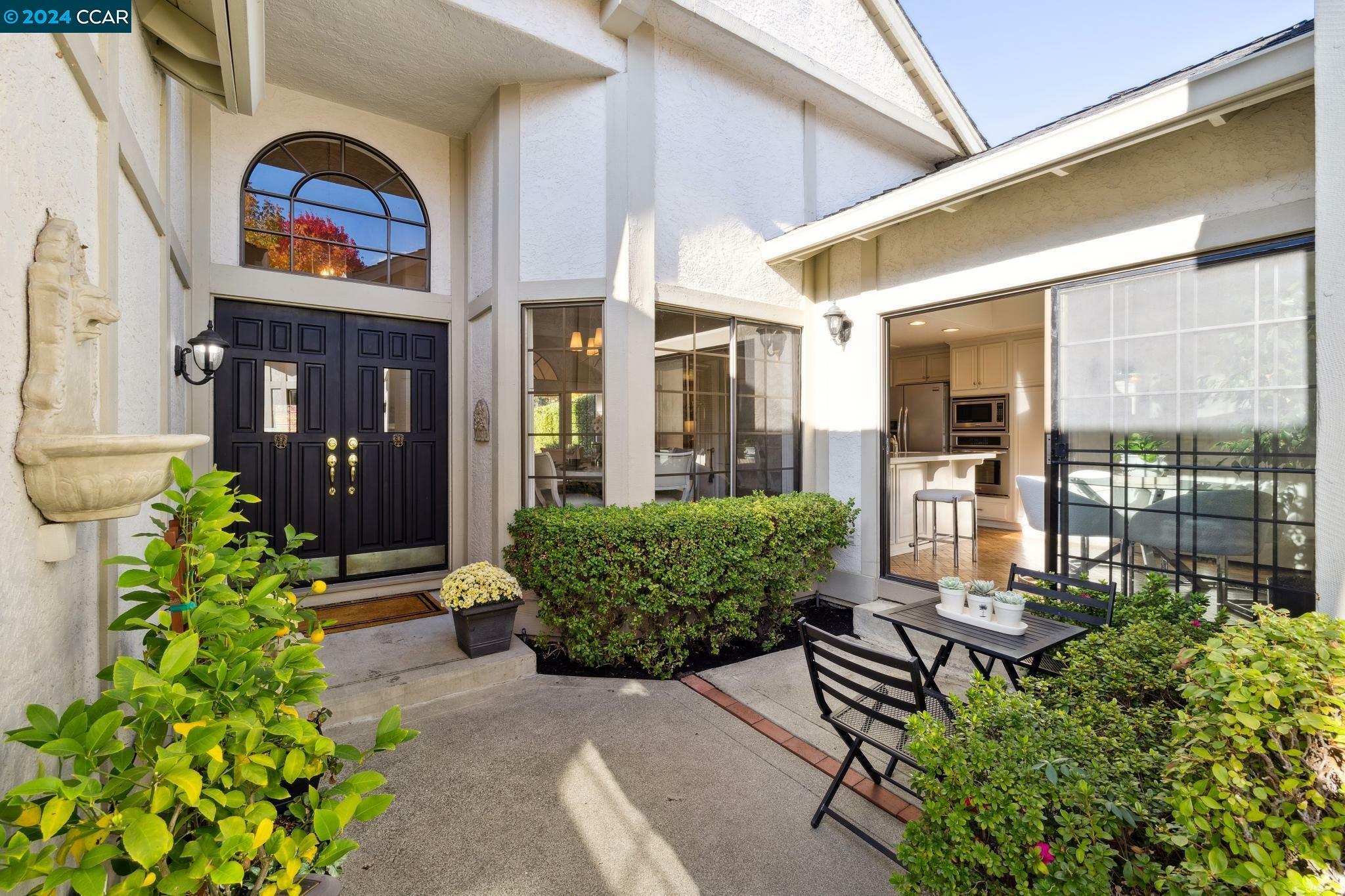 Property Photo:  316 Jacaranda Dr  CA 94506 