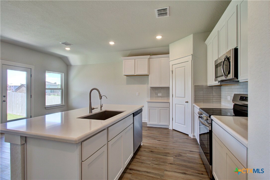 Property Photo:  3559 Starbright Drive  TX 78130 