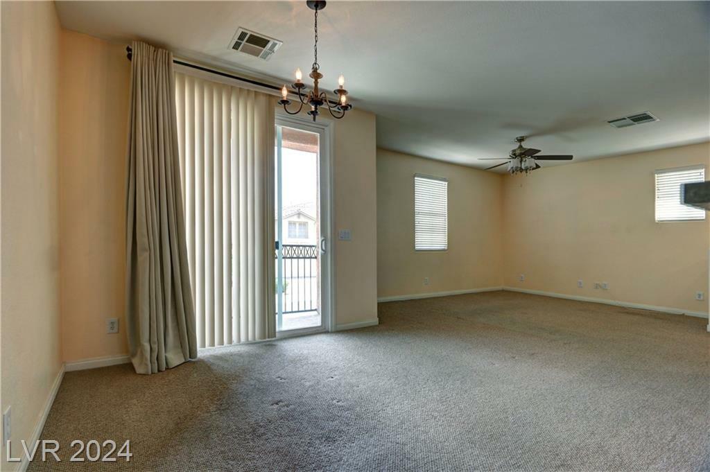 Property Photo:  29 Red Oak Canyon Street 3  NV 89012 