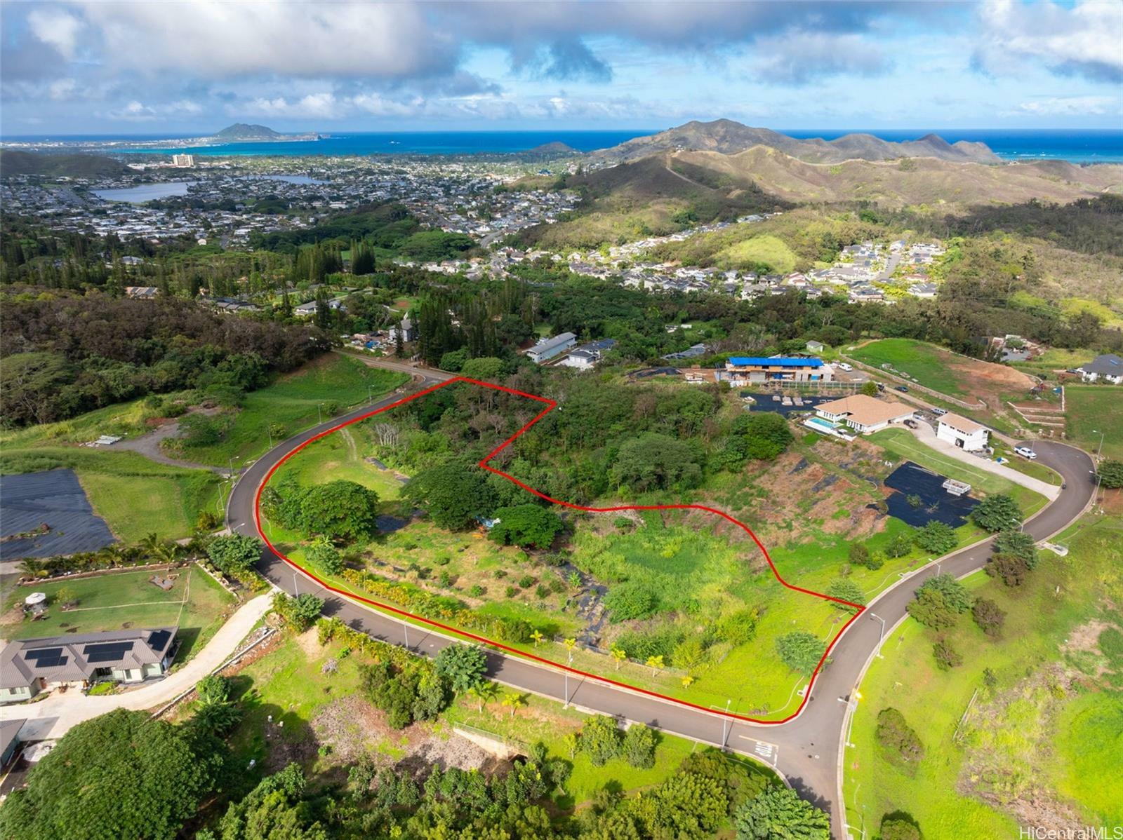 Property Photo:  42-100 Old Kalanianaole Road 18  HI 96734 