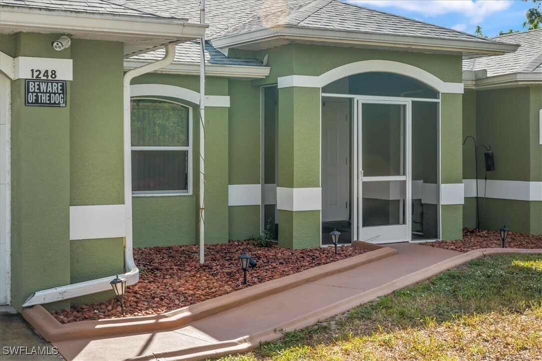 Property Photo:  1248 Cumming Street E  FL 33974 