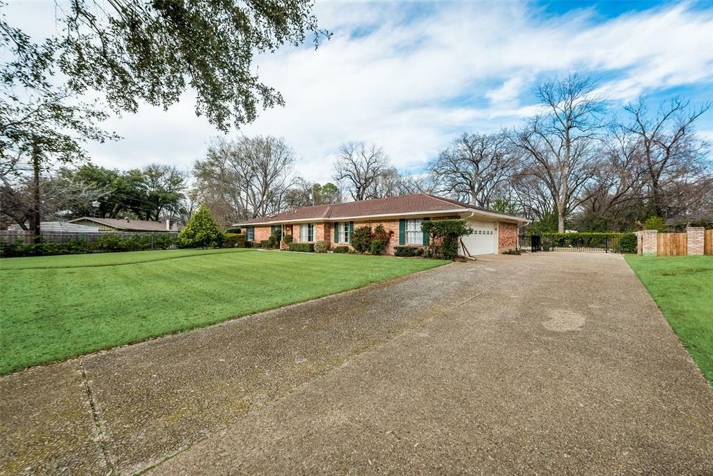 Property Photo:  1821 Dartmouth Lane  TX 75110 