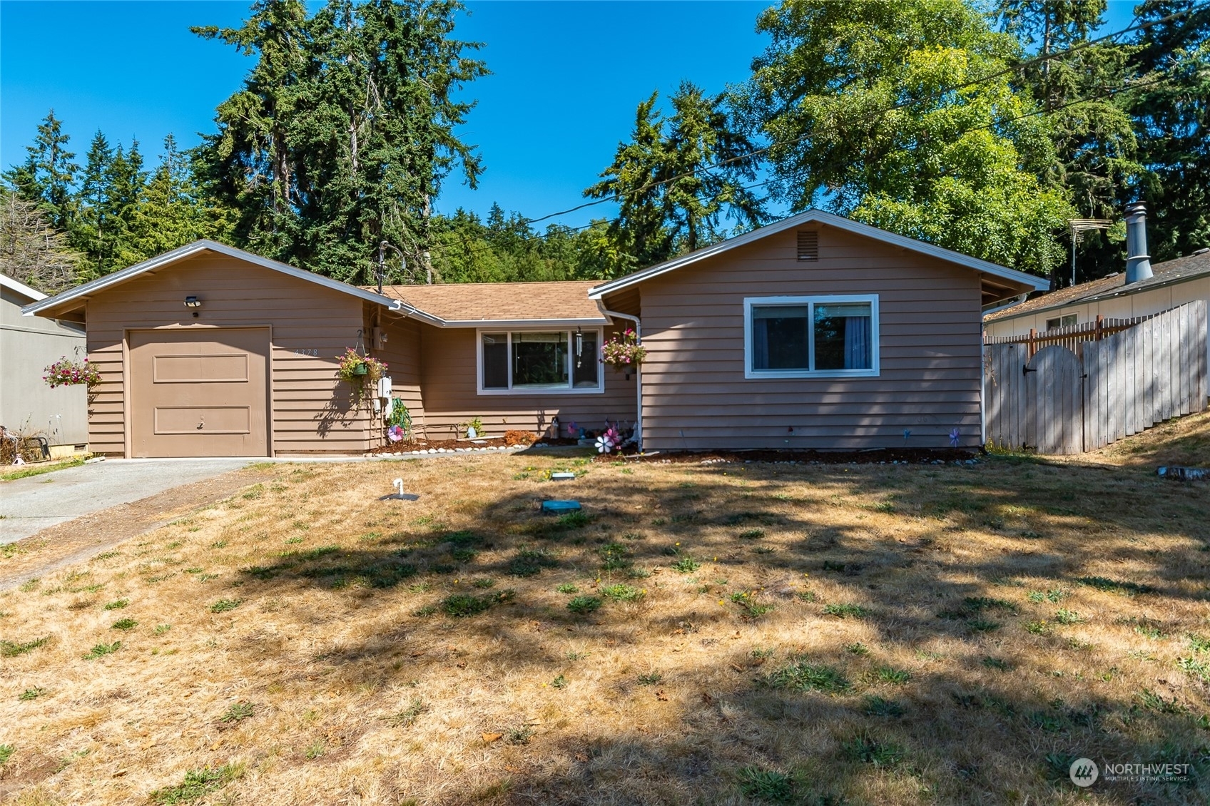 Property Photo:  4378 Northgate Drive  WA 98277 